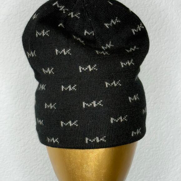 Michael Michael Kors Major Mk Repeating Logo Knit Beanie - Picture 2 of 5